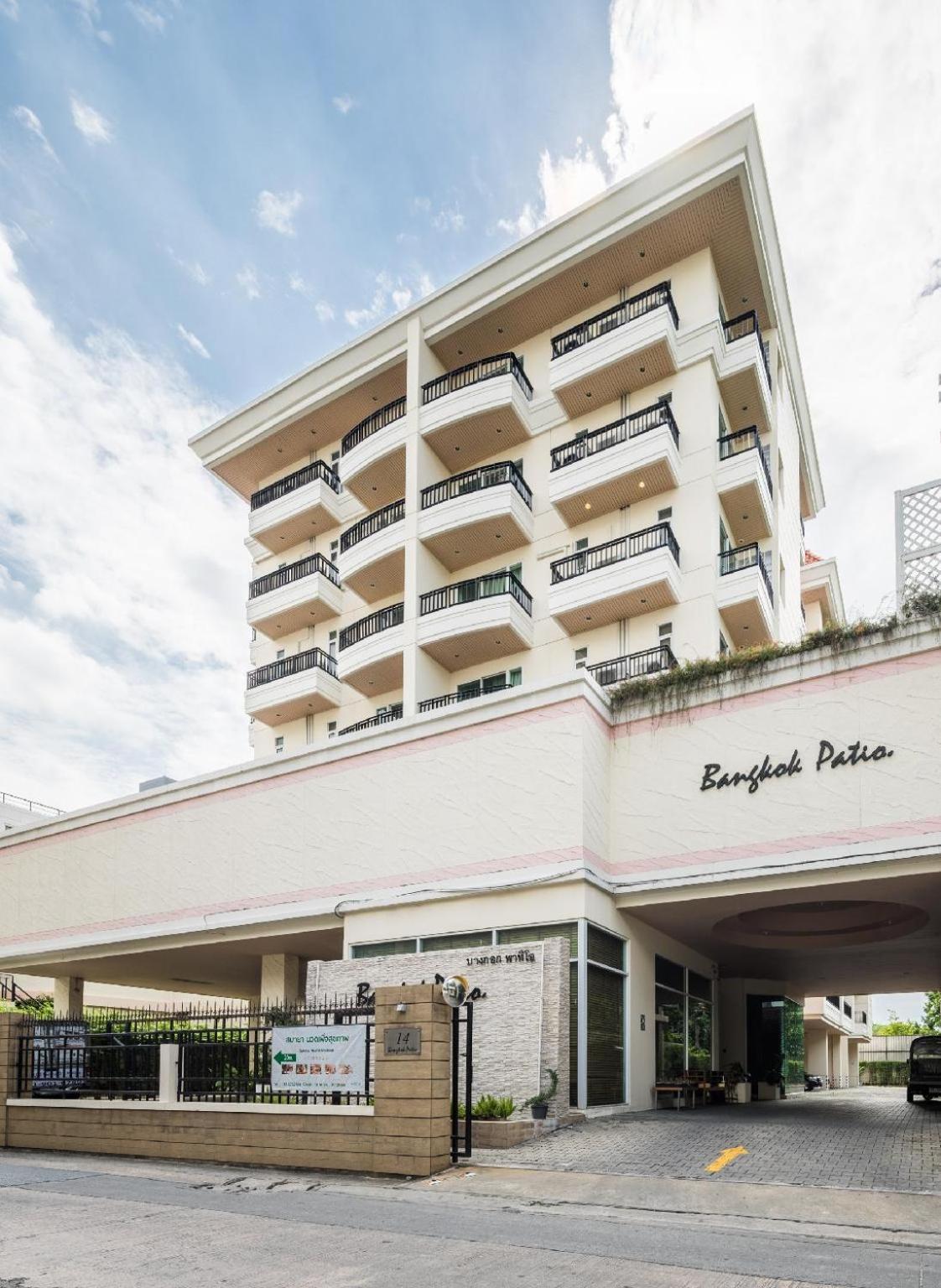 Bangkok Patio Bts Sanam Pao Aparthotel Exterior photo